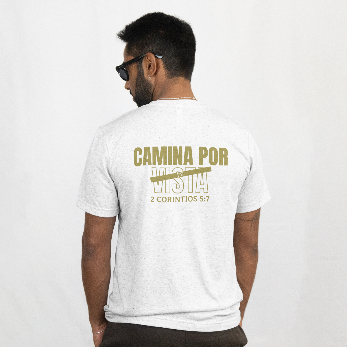 Camina Por Fe Camiseta image 1