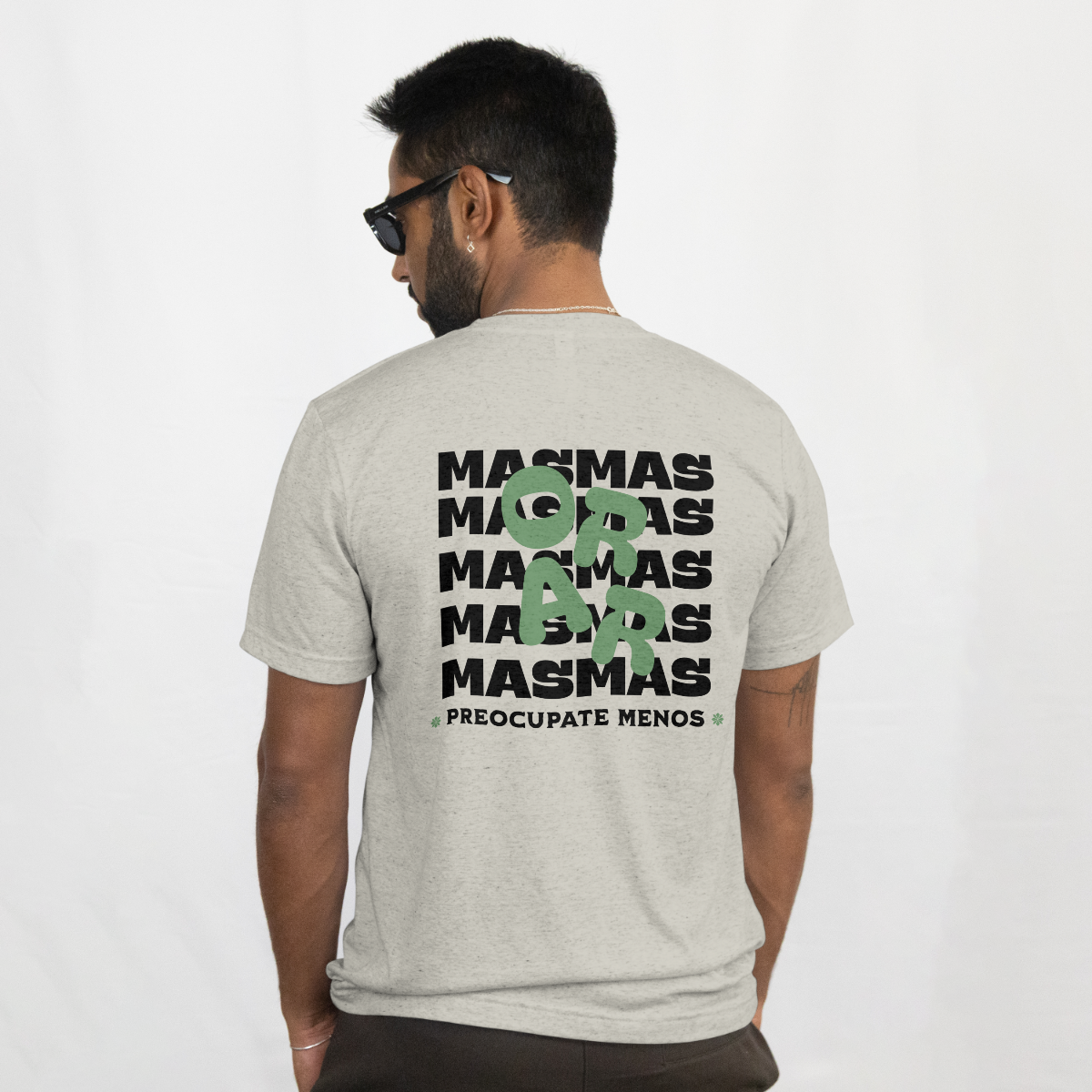 Orar Mas, Preocupate Menos Camiseta image 6