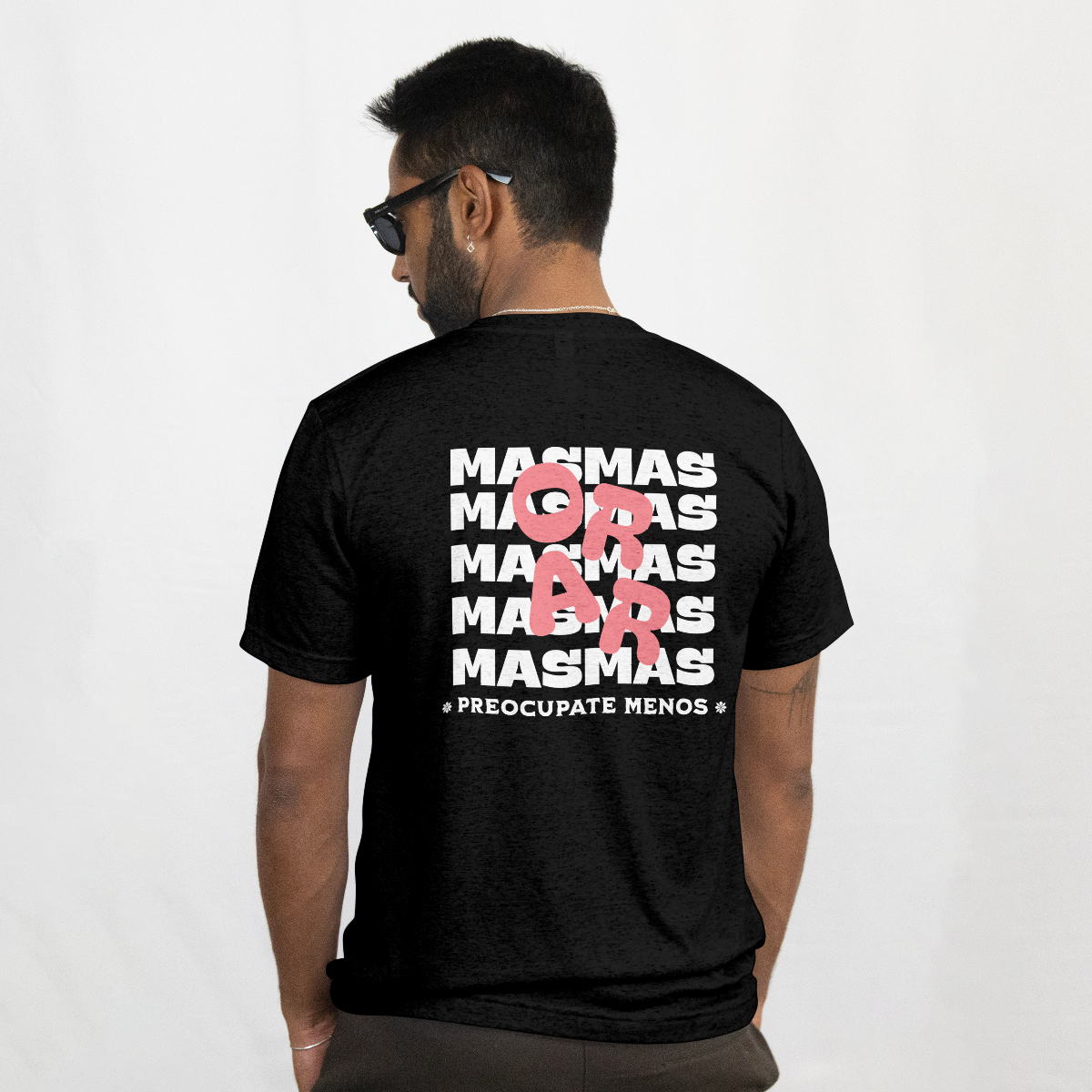 Orar Mas, Preocupate Menos Camiseta image 2