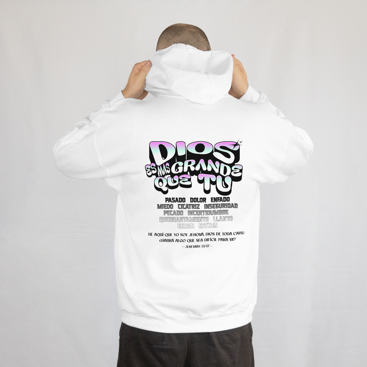 Dios es Mas Grande Sudadera image 2