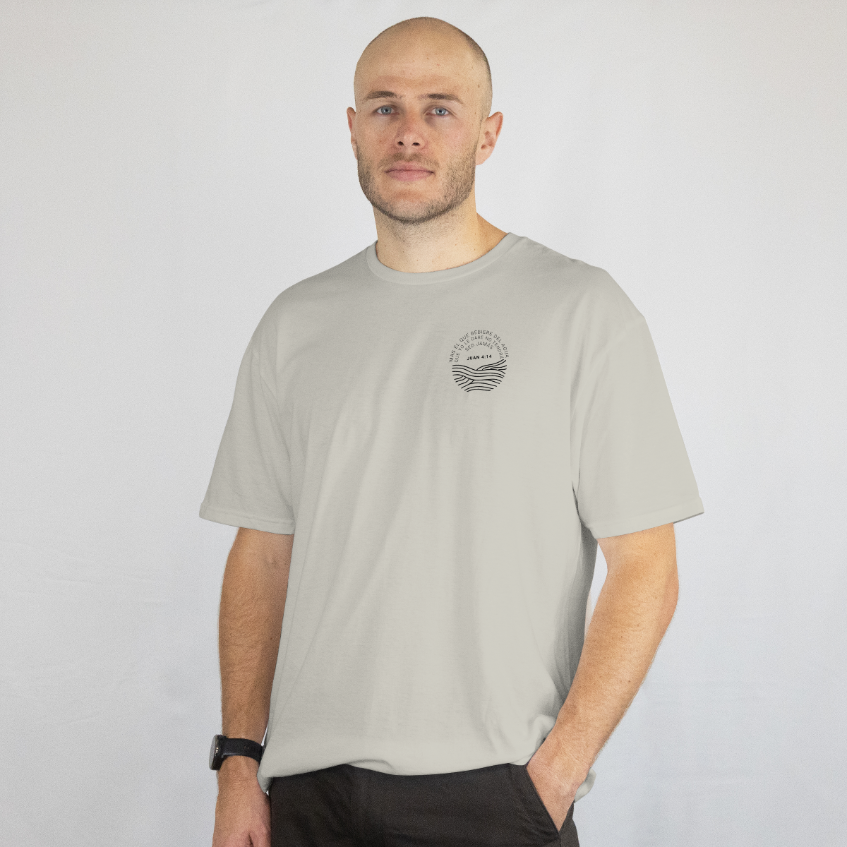 Juan 4:14 Camiseta image 6