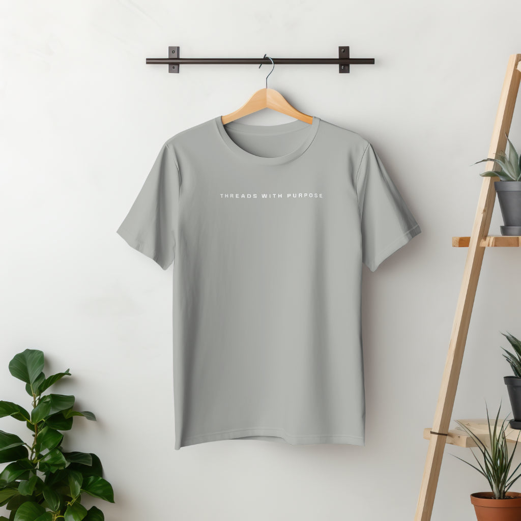 Jesus Reigns T-Shirt image 4